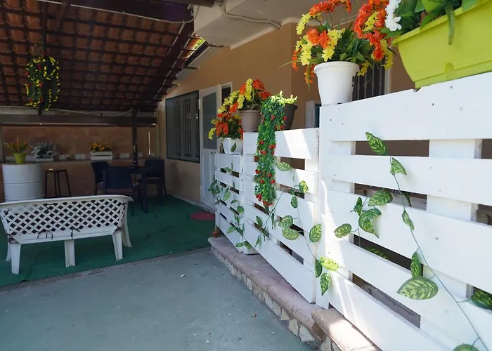 Couette-café Ciro 3*