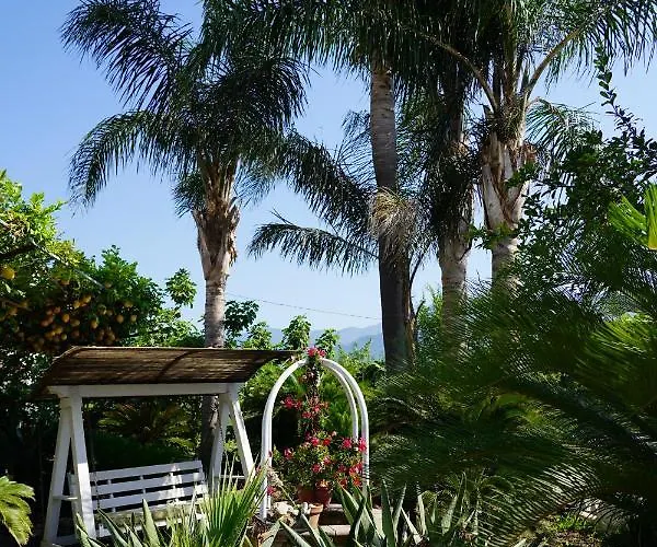 Couette-café Ciro 3*